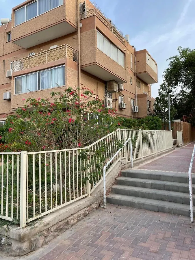 דירות אילת דירה יפה ומרווחת במרכז העיר