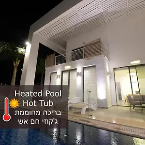 New 430m Luxury Class 8-bdr Exclusive Heated Pool Jucuzzi Sauna רק למשפחות !!! וילה