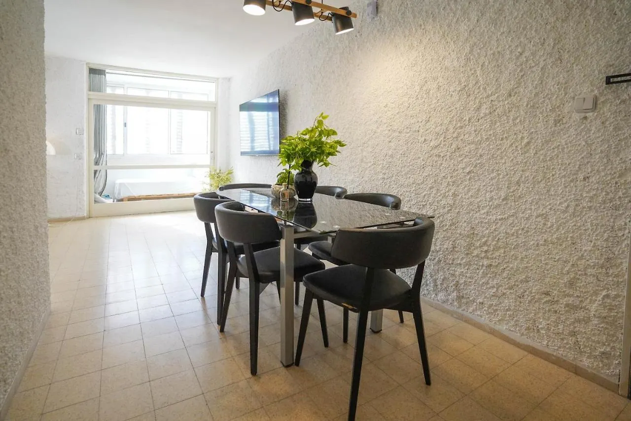 דירה יפה ומרווחת במרכז העיר Lägenhet Eilat