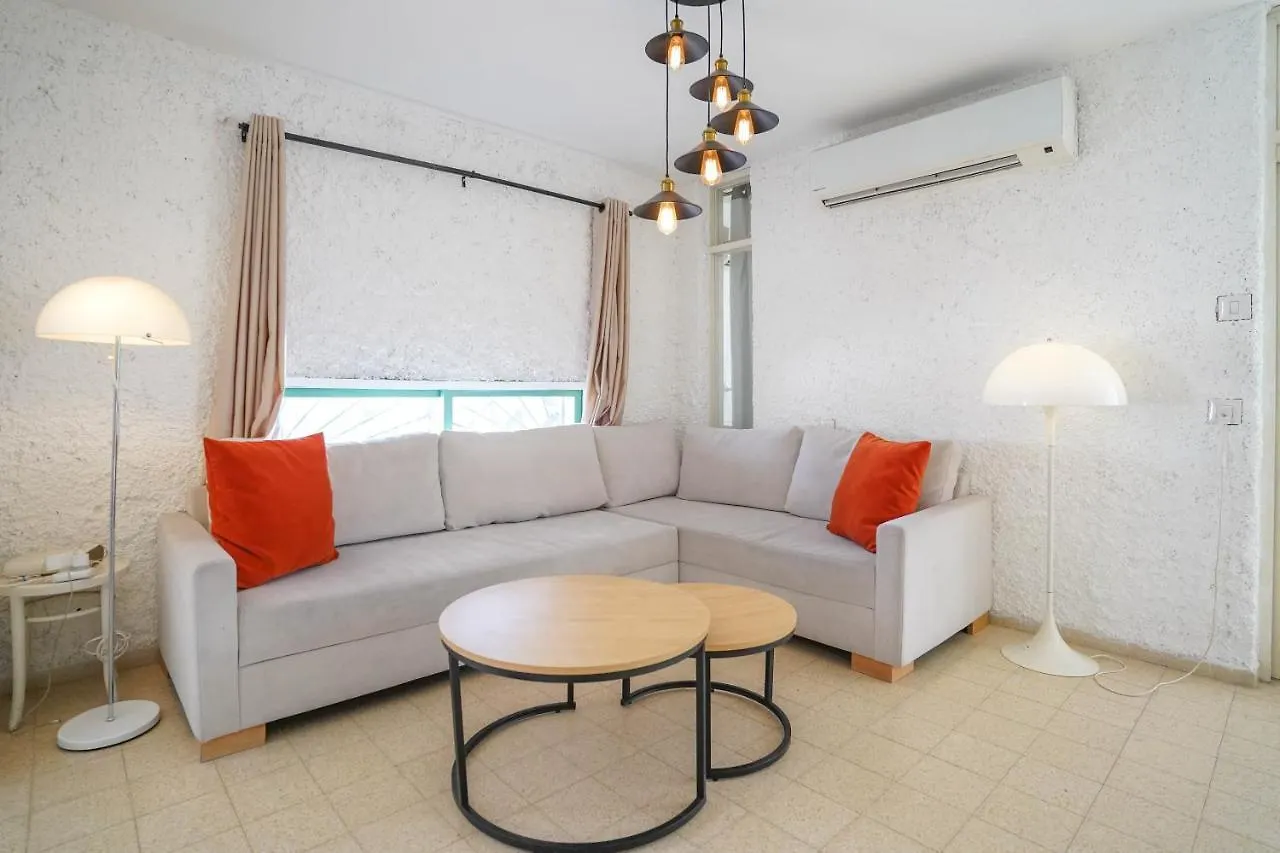 דירה יפה ומרווחת במרכז העיר Apartment Eilat 0*,  Israel
