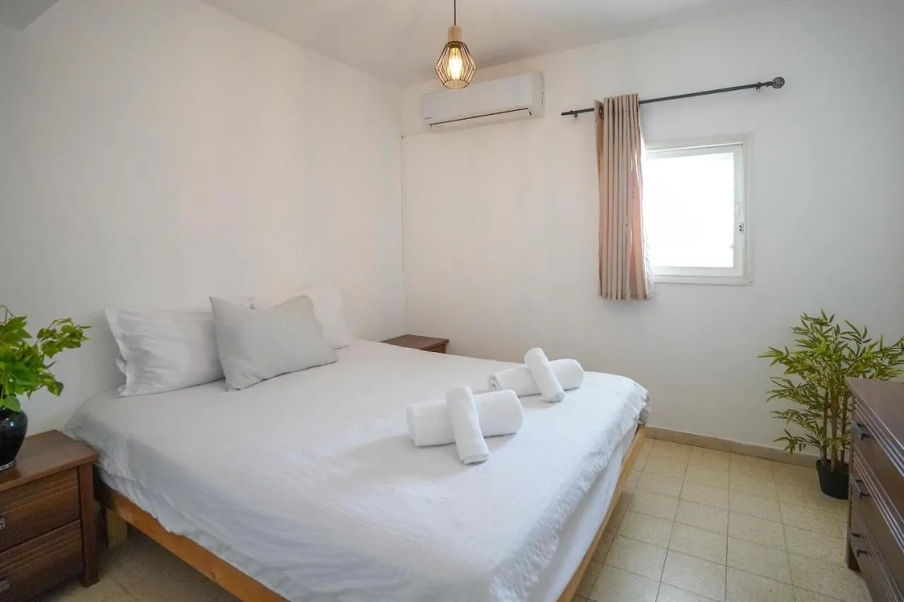 דירה יפה ומרווחת במרכז העיר Apartment Eilat Israel